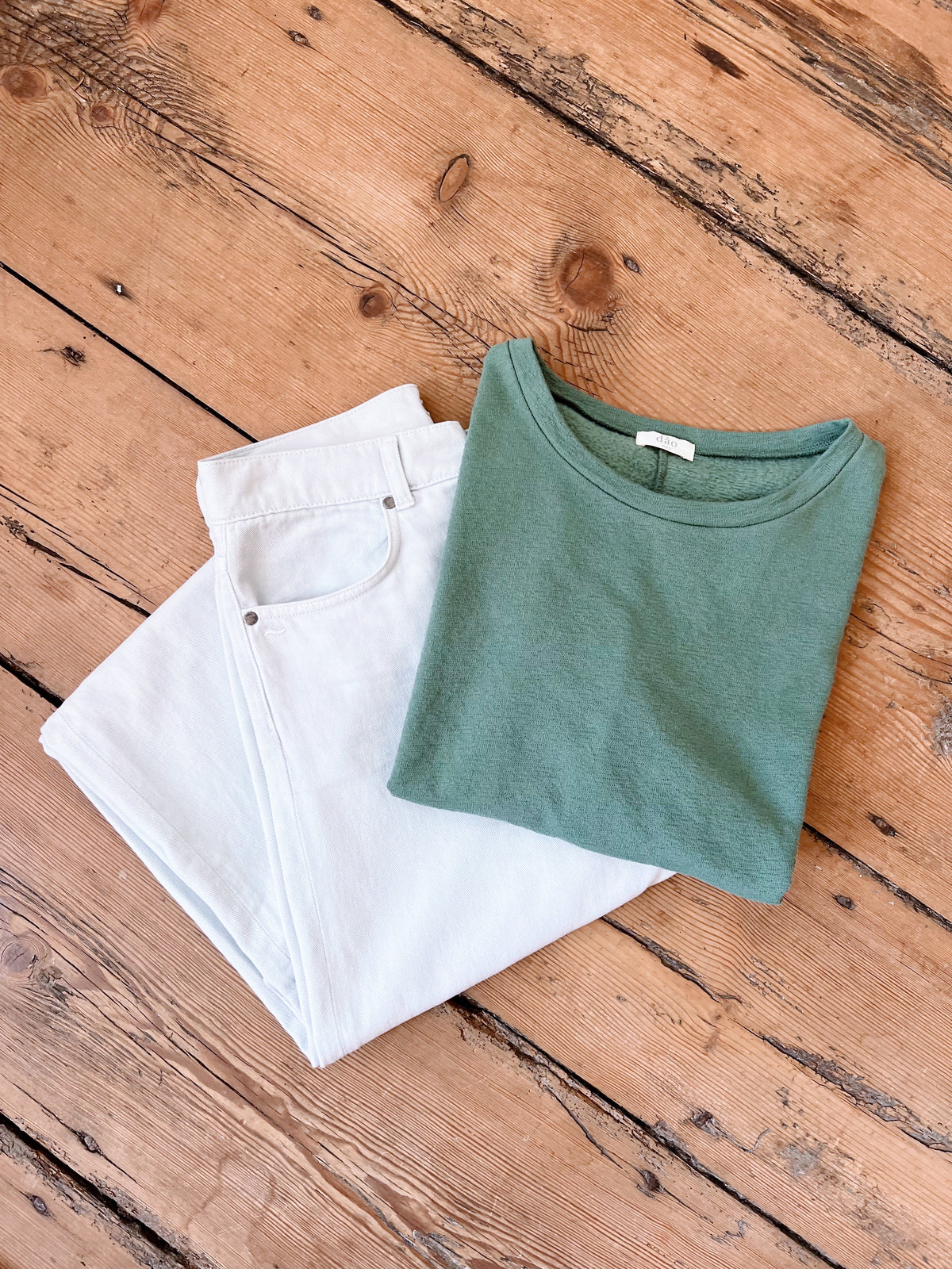 Lucia Soft Sage x Jeans Robin Water Blue