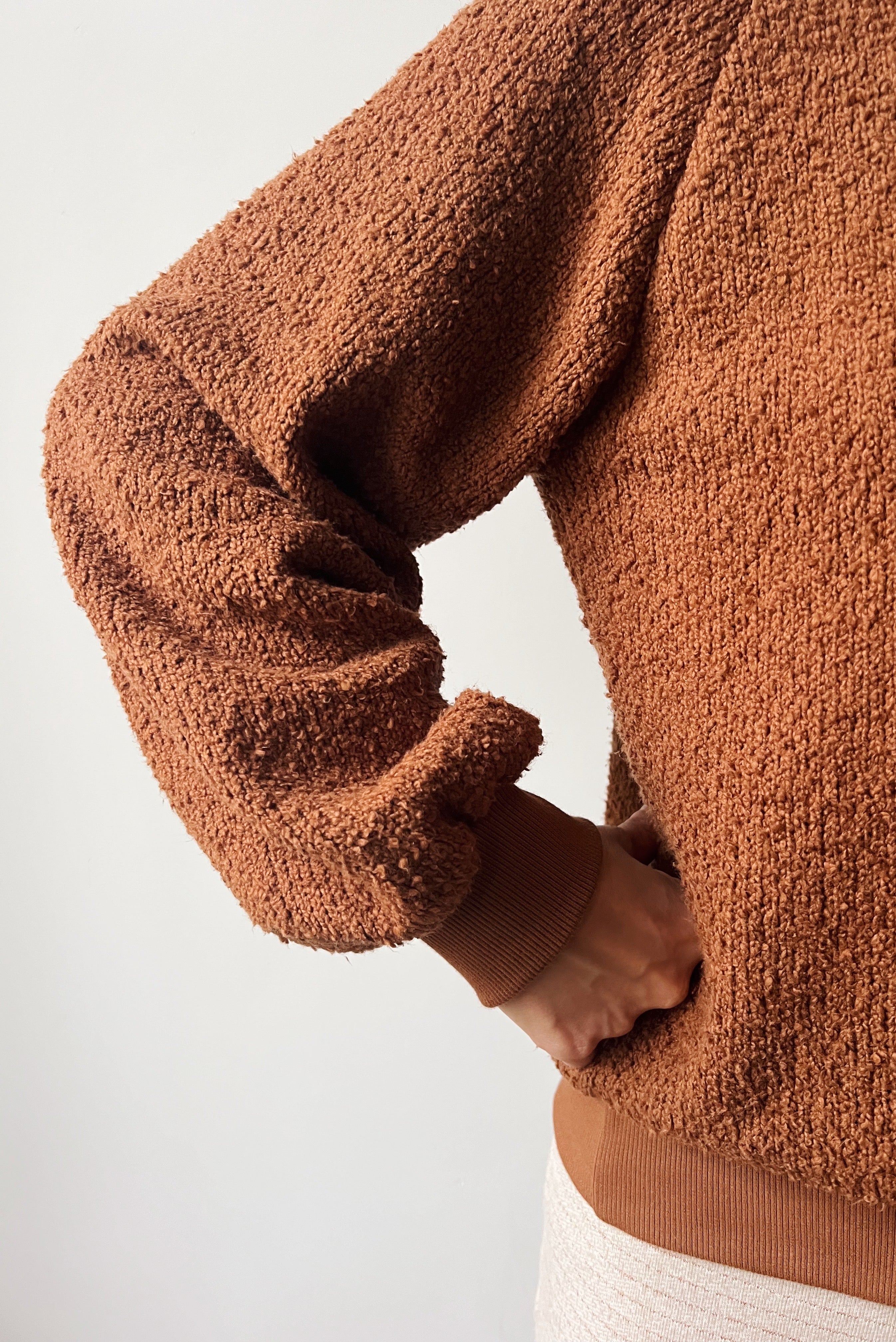 Knitted Sweater Edna - Bear