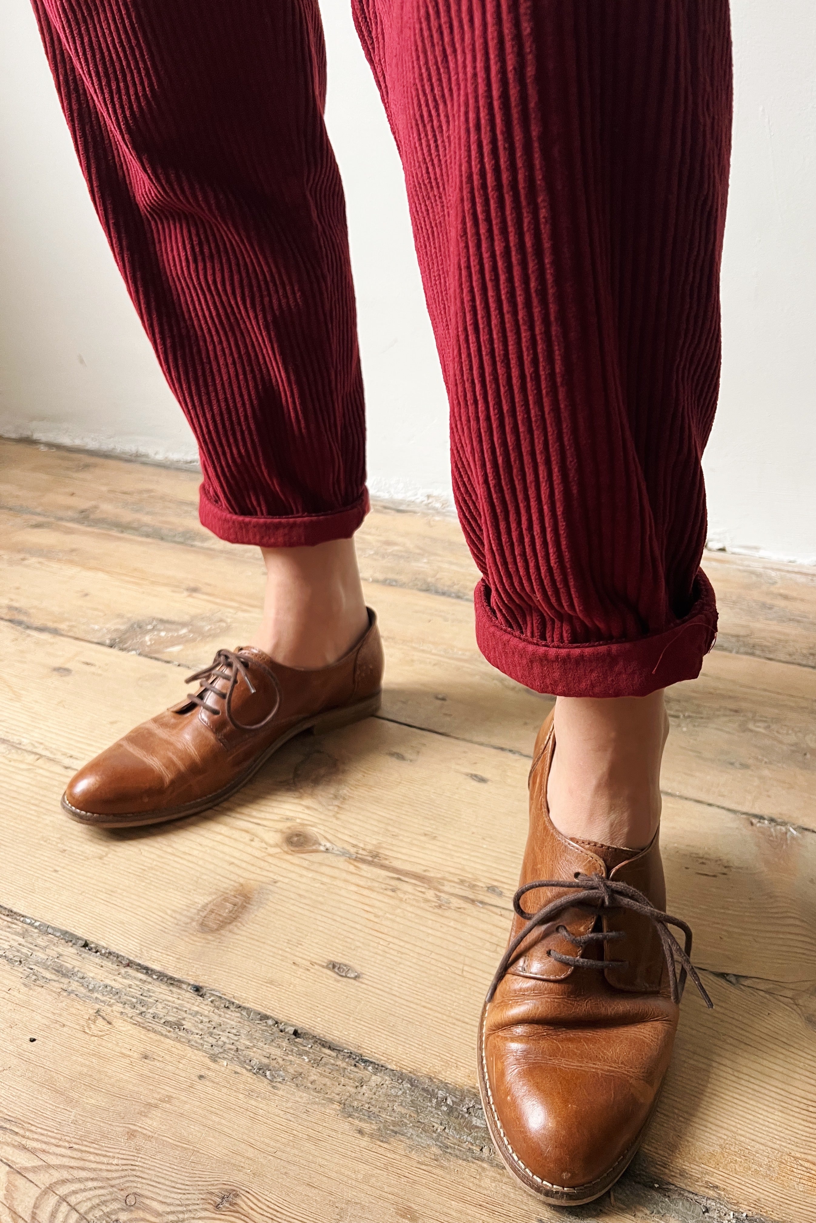 Pants May - Corduroy - Pomegranate